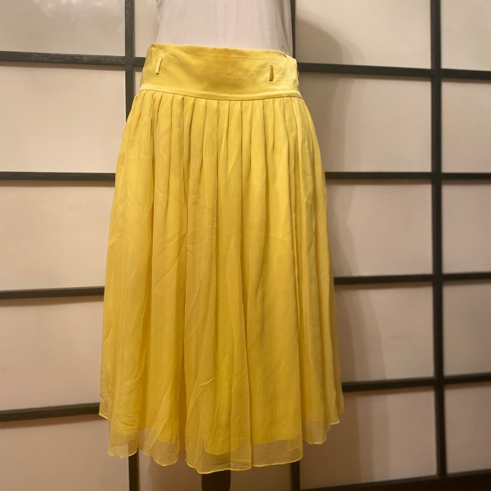 Larnes Yellow Pleated Satin like Midi Skirt L